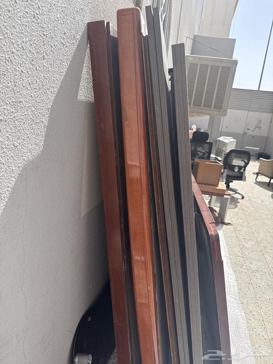 مكاتب للبيع64398493073537112