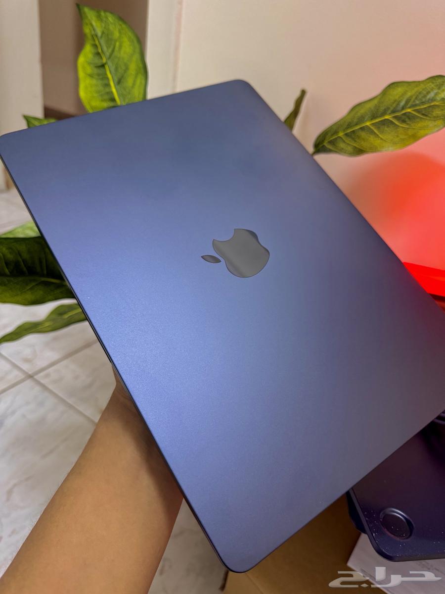 ماك بوك إير M3 بحجم 13 بوصة - 16 جيجابايت - 512 جيجابايت64399898418562110