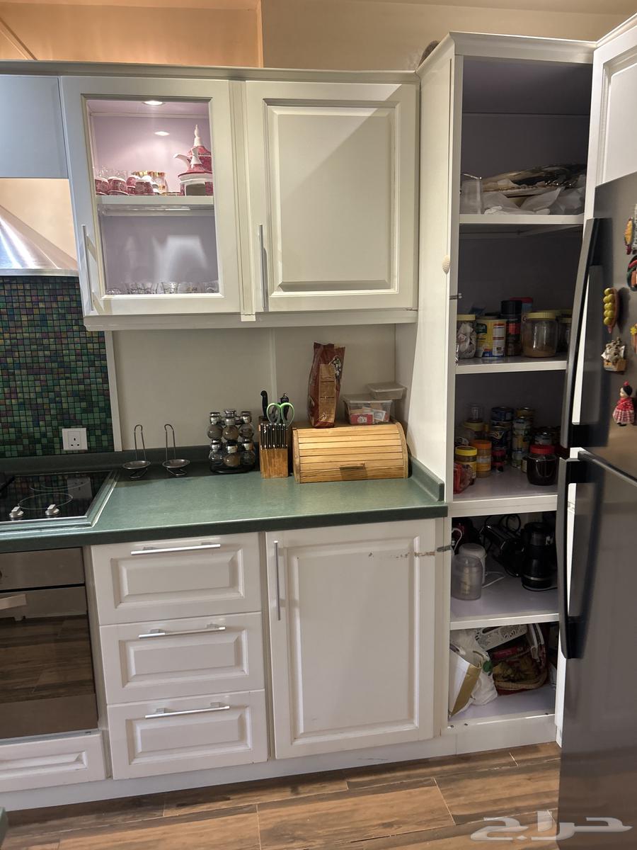 مطبخ ألمونيوم داخلي وخشب خارجي مستخدم64398686938499110