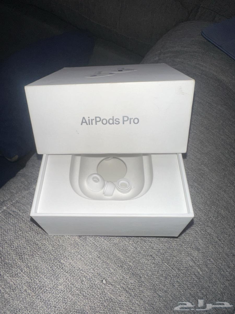 AirPods Pro 2 (Case Only)64395741614211111