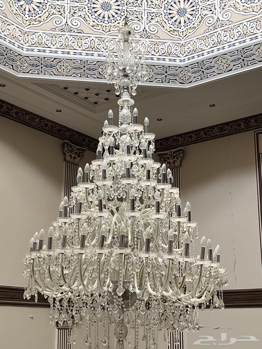 ثريا كبير64399078090626110