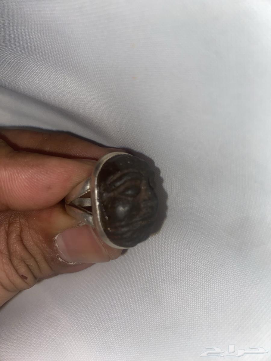 خاتم قديم للبيع64394676024705111