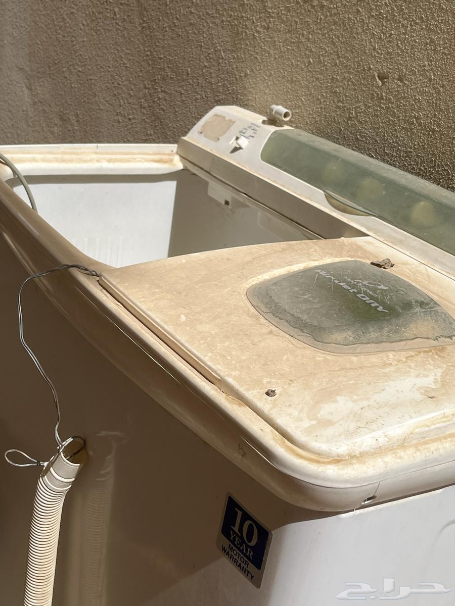 9 doors, 6 of them with frames and only WhatsApp for communication64398215050883110