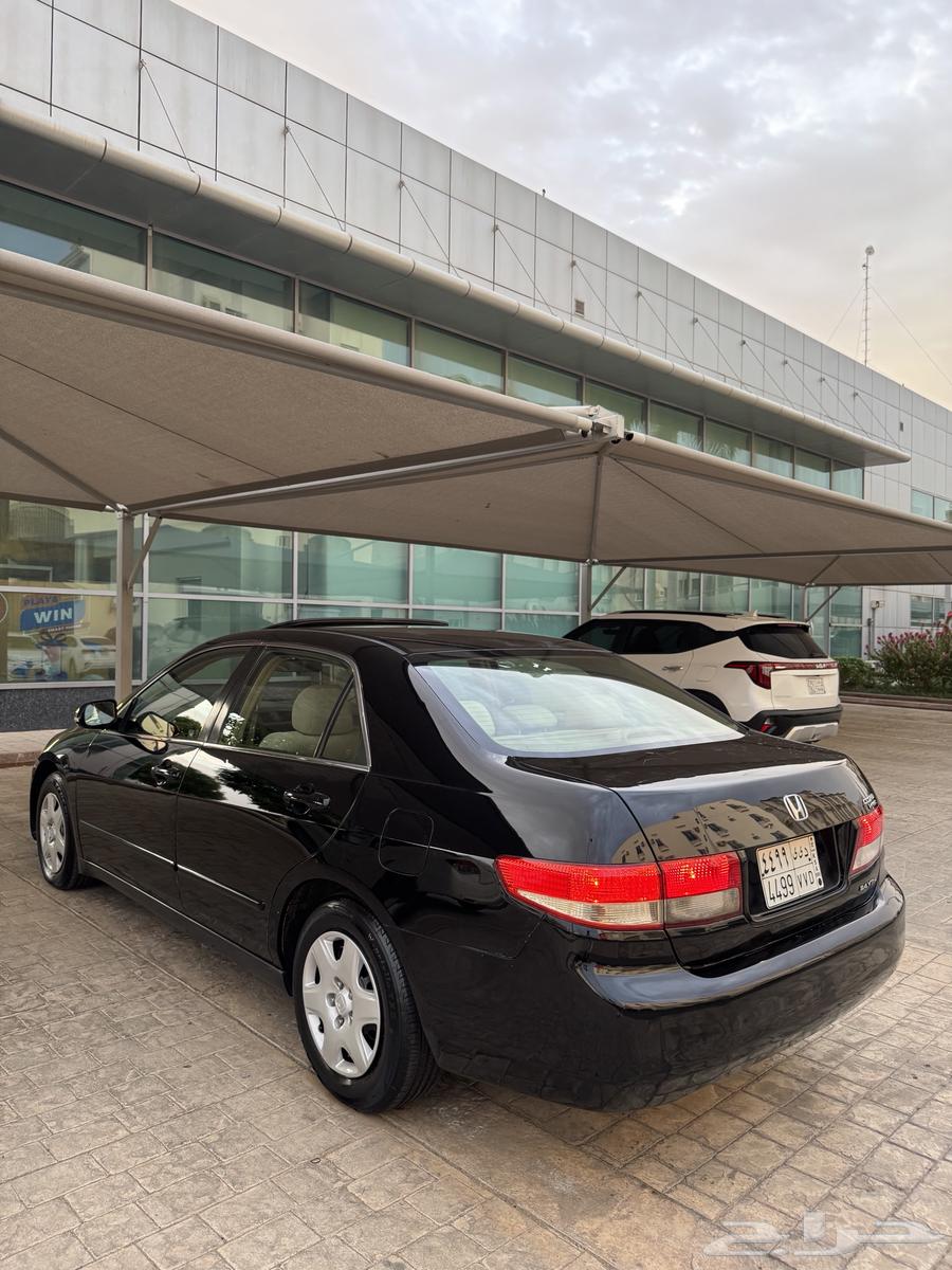 للبيع سيارة هوندا كورد 2005 نظيف جدا64552148792450114