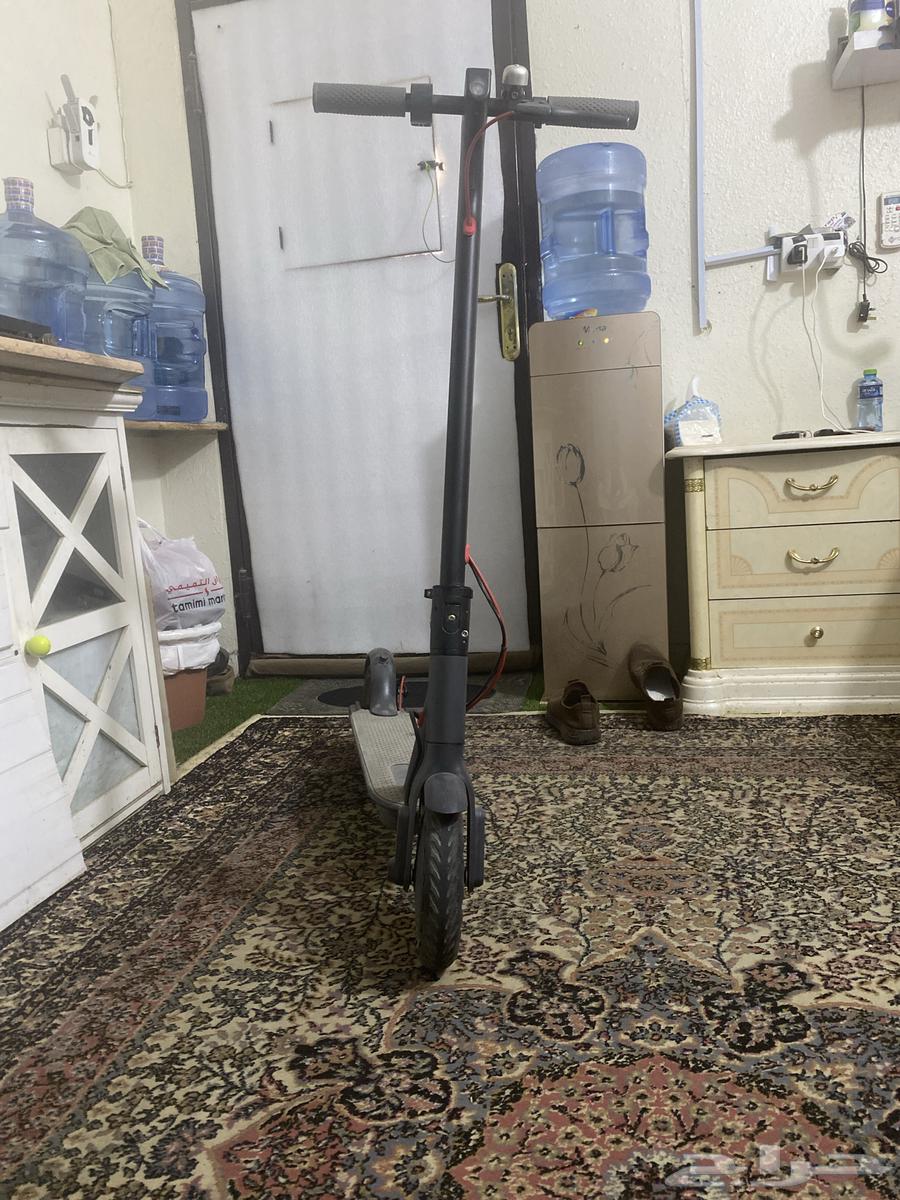 سكوتر كهربائي مستخدم نظيف64396061066370110
