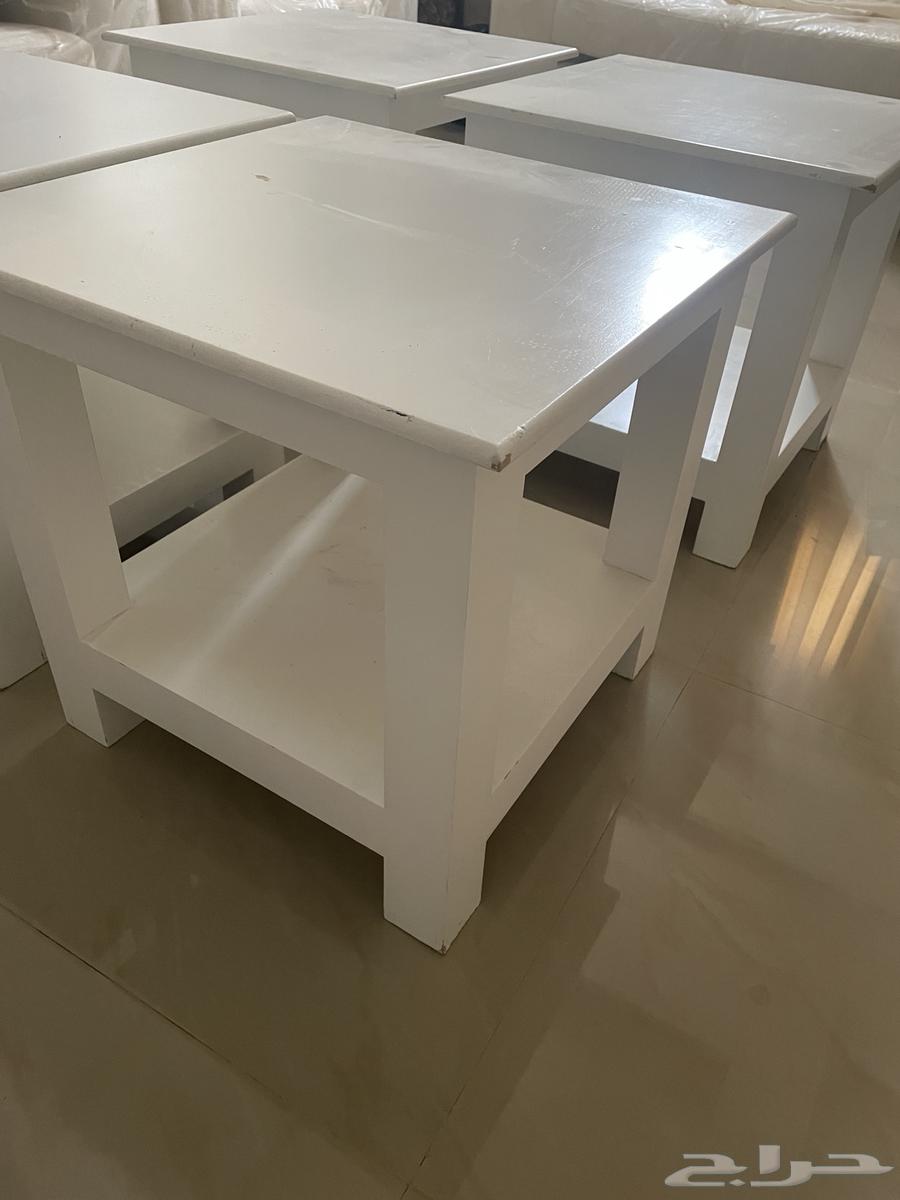 Table64398158833922112