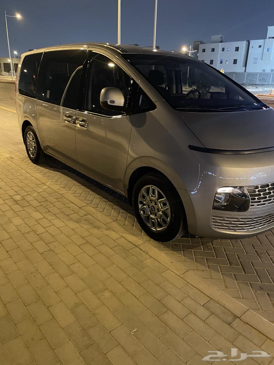 Staria 2025 Diesel 9 Passenger63618144575618111