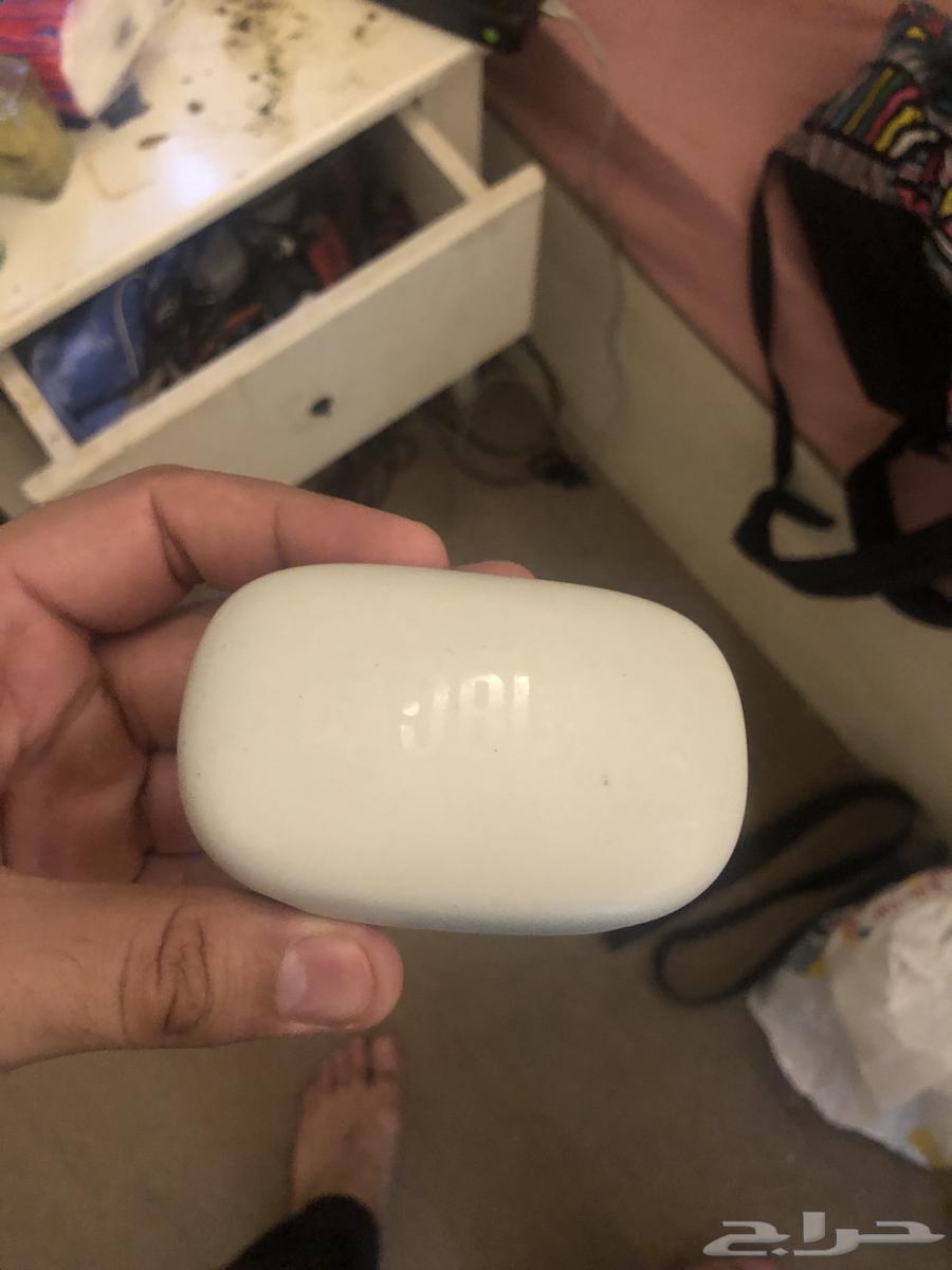 مروحة و دنابل وعلبة سماعات جي بي ال64394080847874111
