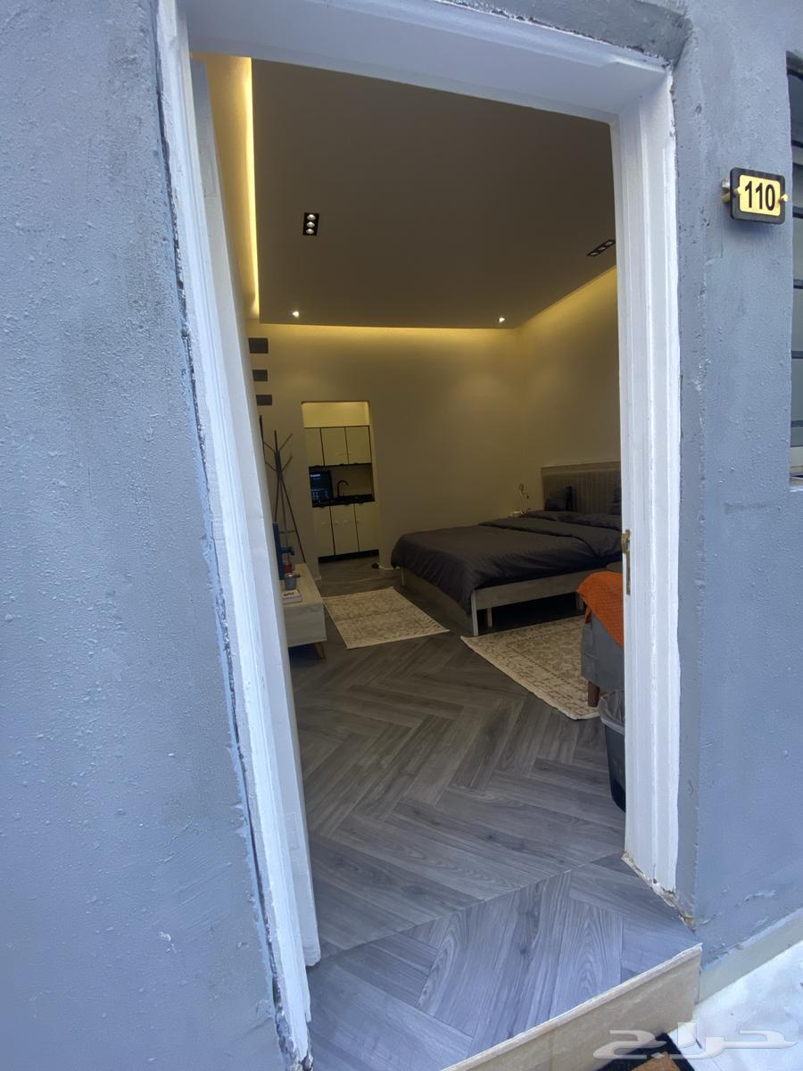 Fully furnished studio for rent daily63614085198083111
