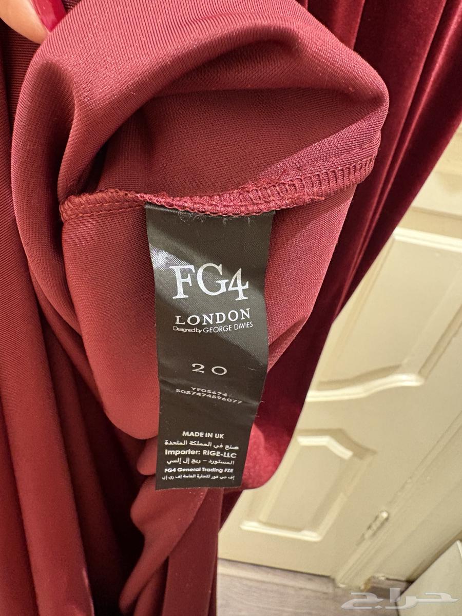 فستان عودي مقاس كبير64396713802755114