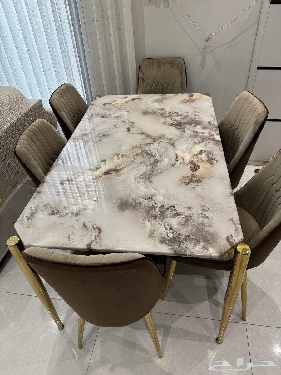 طاوله للبيع 6 كراسي64396977325187111