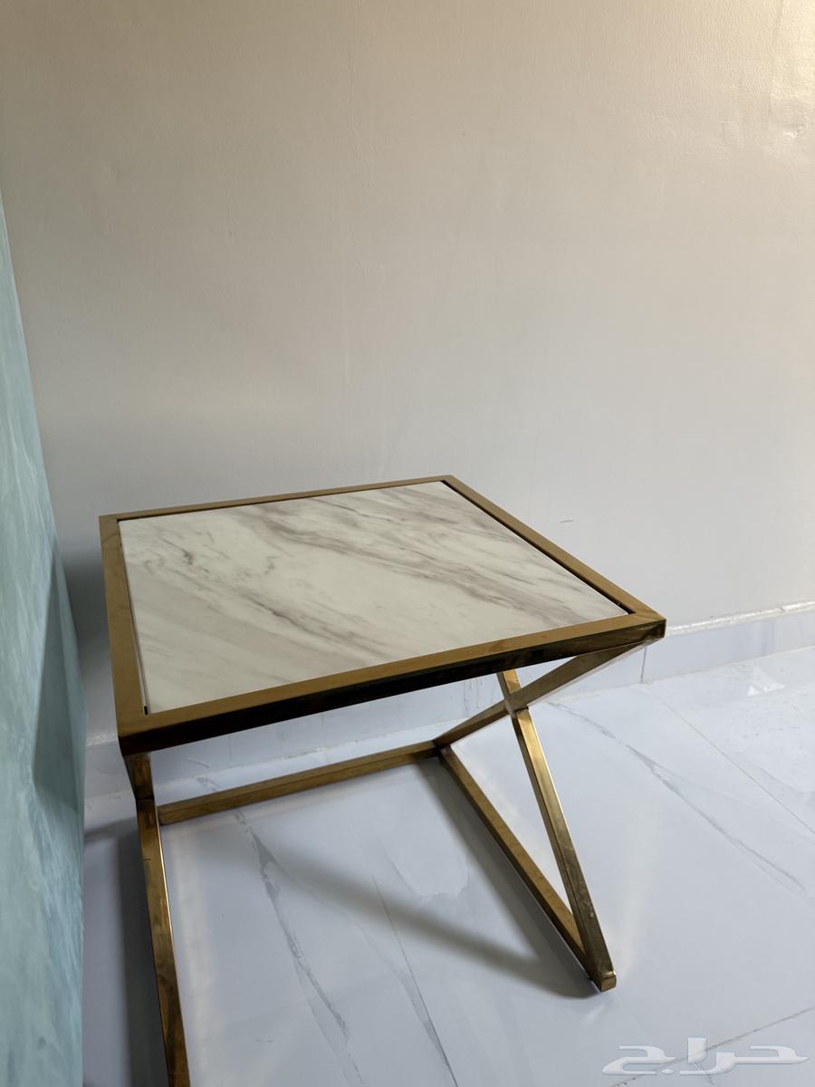 كنب 7 نفر مع طاولات ذهبي استيل64398673048578114