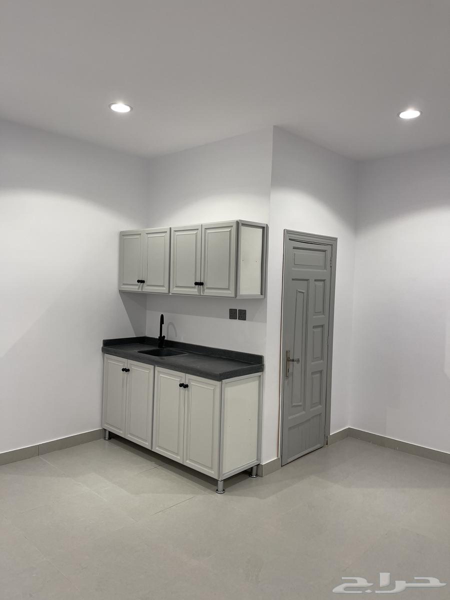 Bachelor studio room for monthly rent63614091949059111