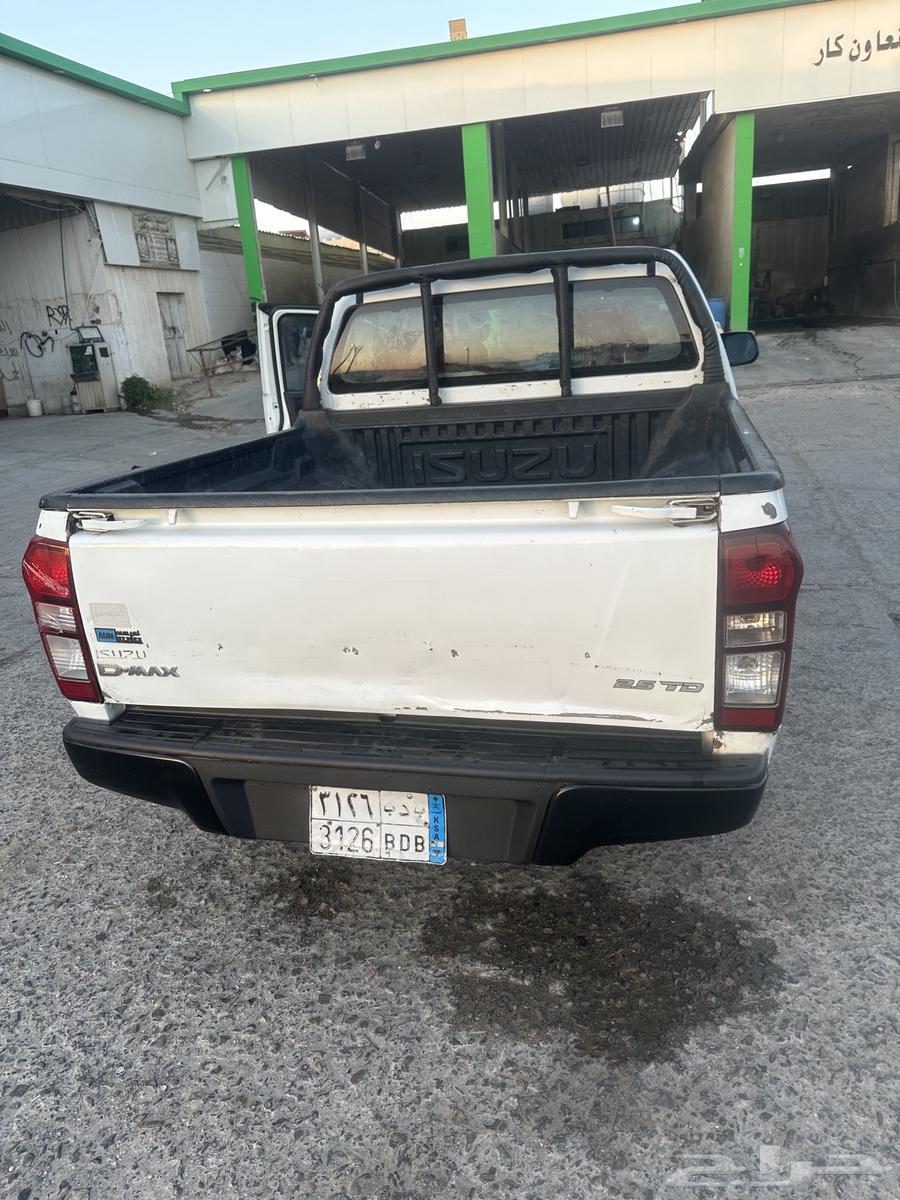 Isuzu D-Max 201663618078673283114