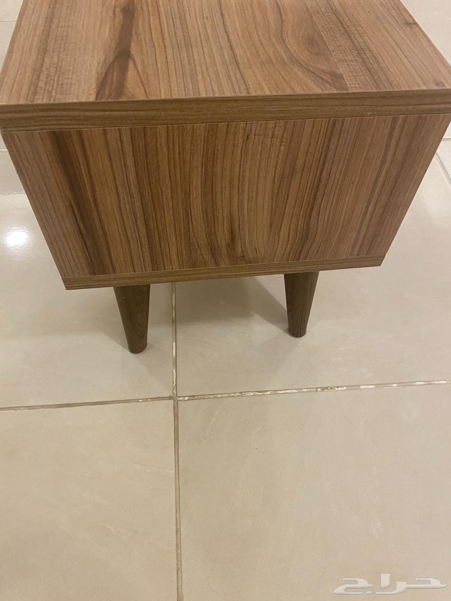 طاولة تلفزيون64399856685185112