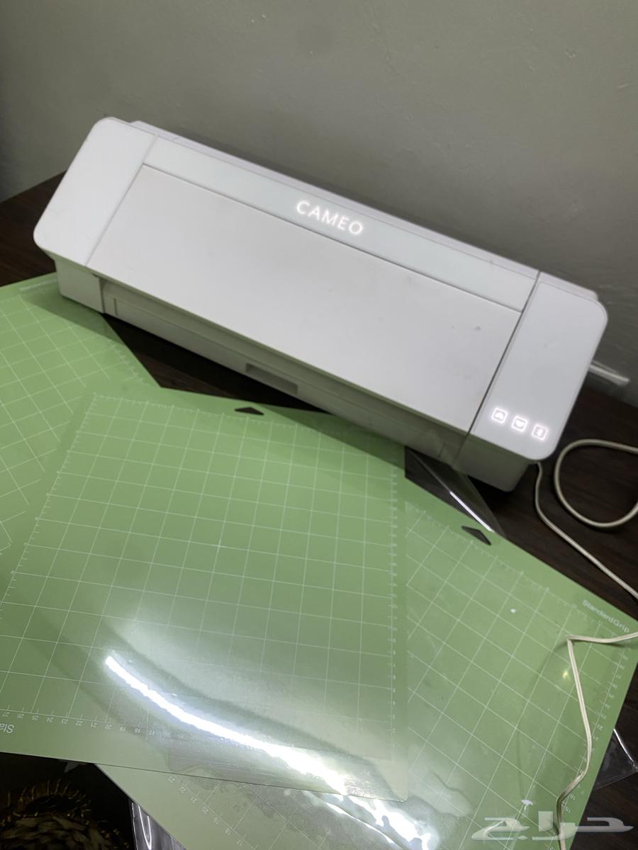 Cameo 4 cutting machine with Canon laser printer for sale63619360947202113