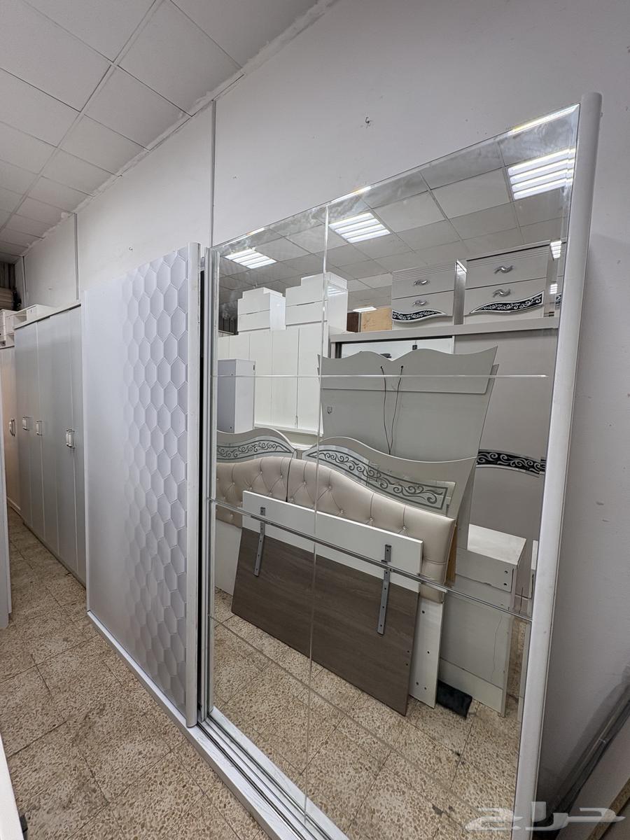 دولاب64393568752259110