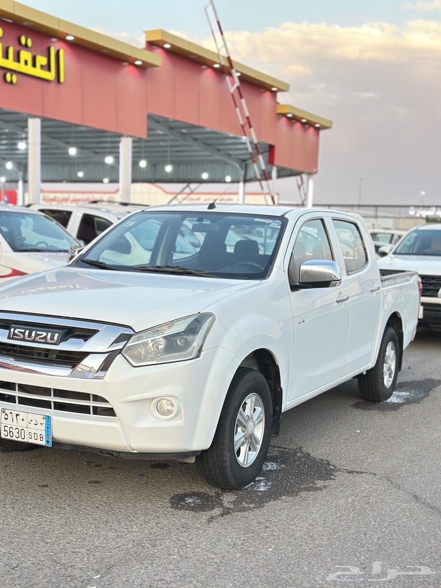 Isuzu D-Max LS Gmaratin Diesel 201664543888222722112