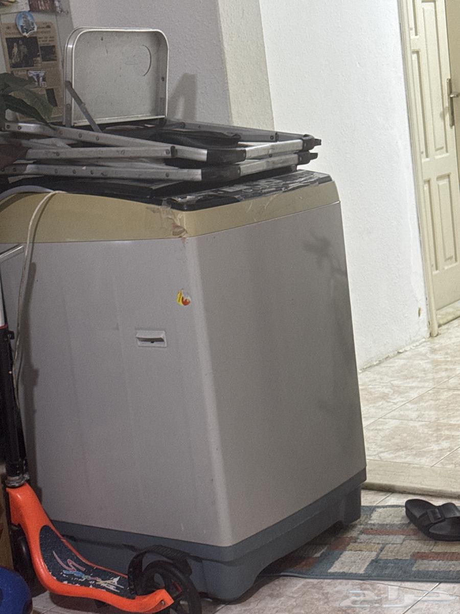 Gas stove and washing machine63619275640579111