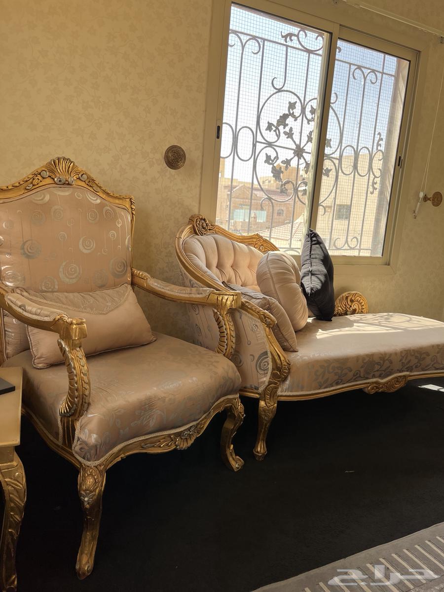 مجلس رجال متكامل للبيع بحالة جيدة64399105536385111