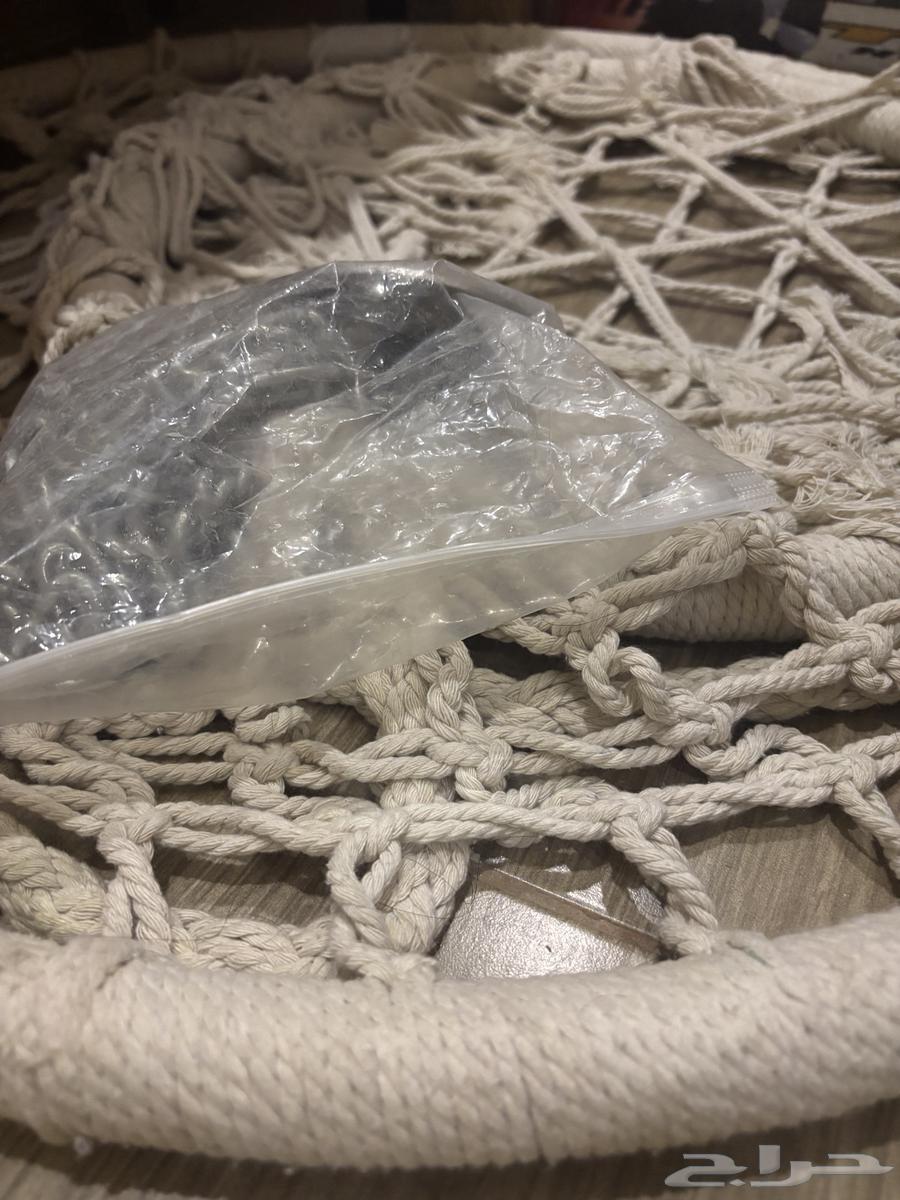 Swing hanging64393128637825113