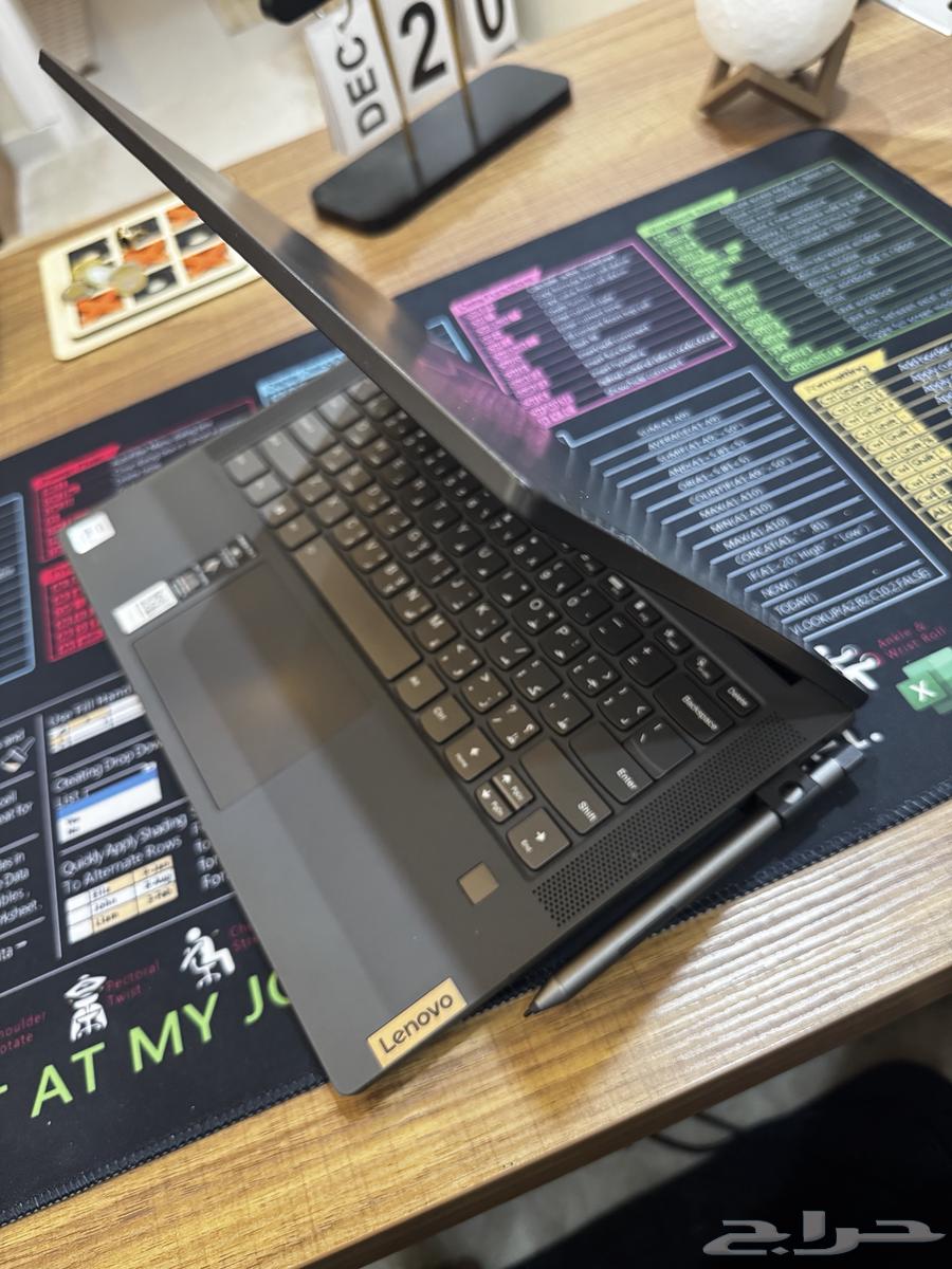 لابتوب lenovo للبيع مع الشاحن64400855322241110
