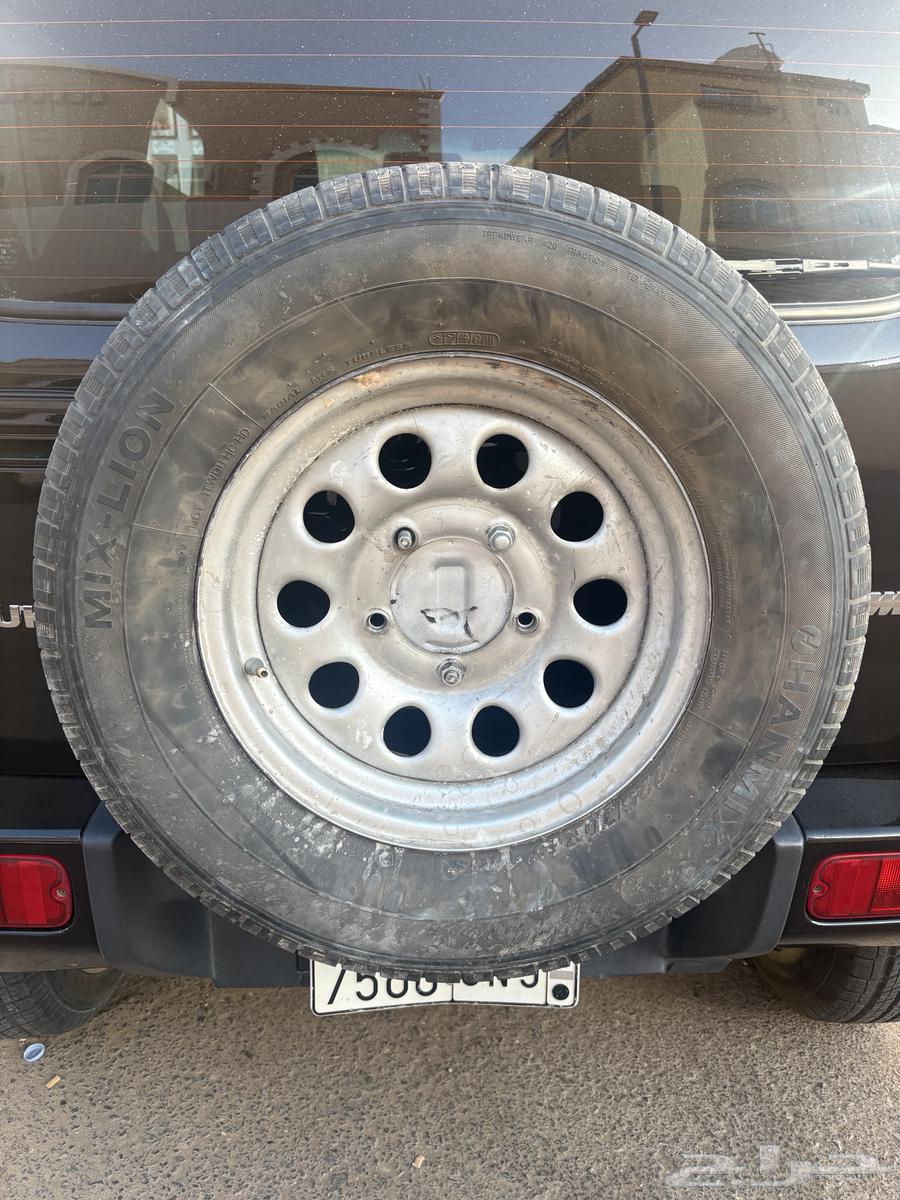2 genuine Jeep rims size 1563618077125763111