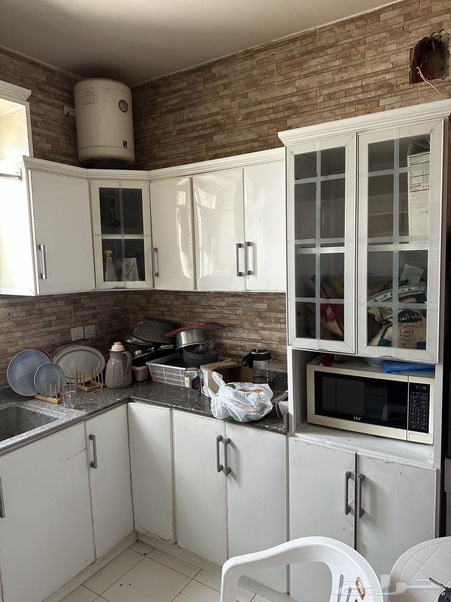 أثاث مستعل واستعمال نظيف كامل للبيع64396977261698114