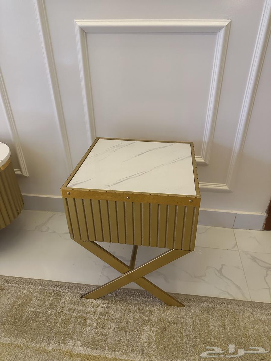 طاولة تلفزيون   طاوله خدمه كبيره   4 طاولات صغيره64398423991427112