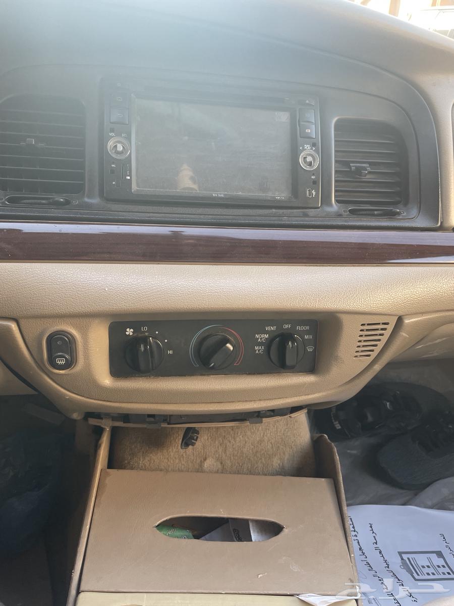 كراون فكتوريا 2012 للبيع64546706881922114