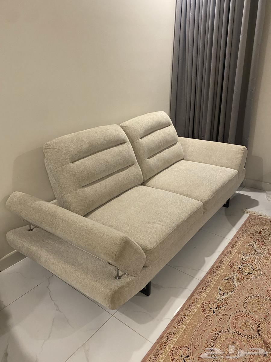 كنبه كبيره تتحول سرير العرض 2 متر بحاله ممتازه64397838835714110