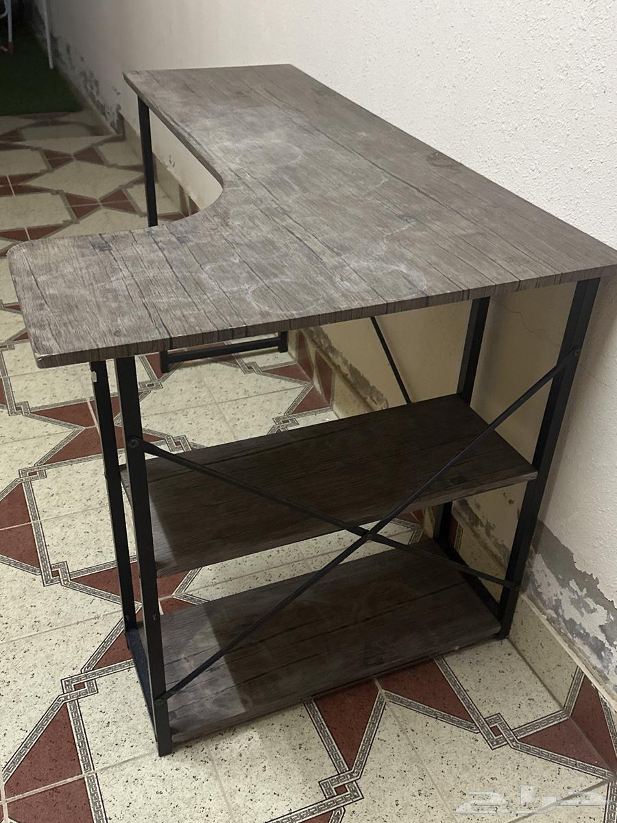 Table64393596438018112