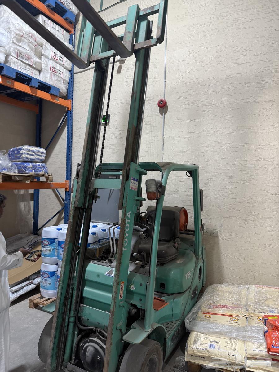 فور كلفت تويوتا 2011 طن ونصف كونتينر64545870288259110