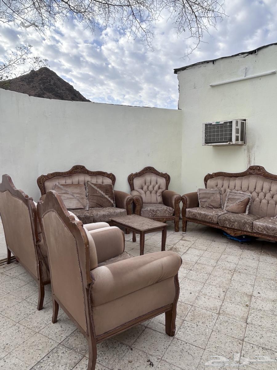 كنب للبيع خمسه قطع64395310527491110