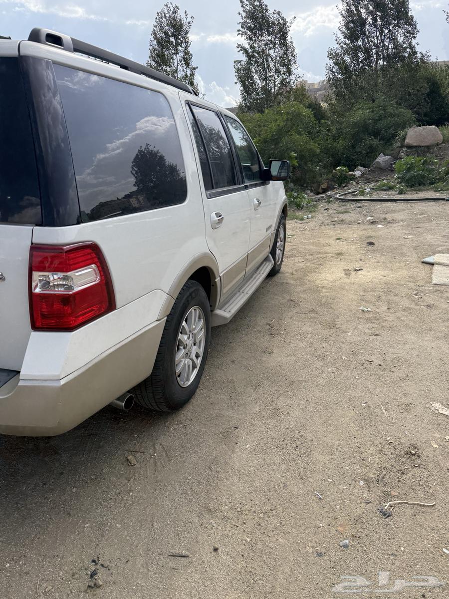 فورد اكبسديشن 2008 مفحوص ومجدد بودي وكالة64548210468738110