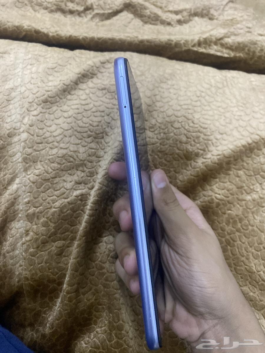 للبيع جوال ريدمي 10Aنضيف معاه الضمان والكرتون64401119325954112