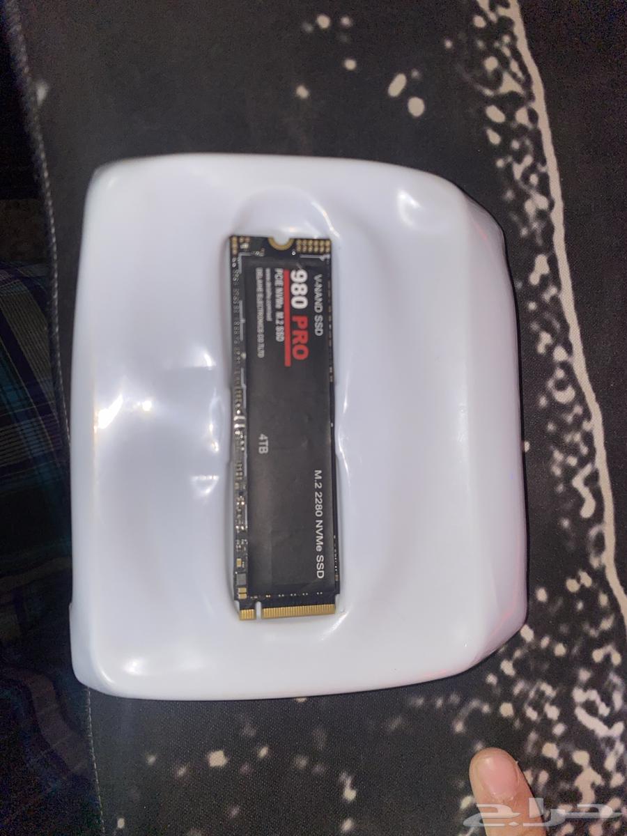 للبيع SSD M.2 4T64393376245761114