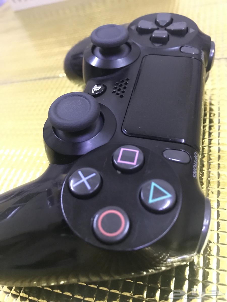 يد للسوني 4 اصلية وكالة للبيع ما دخلت صيانة64400148007041111