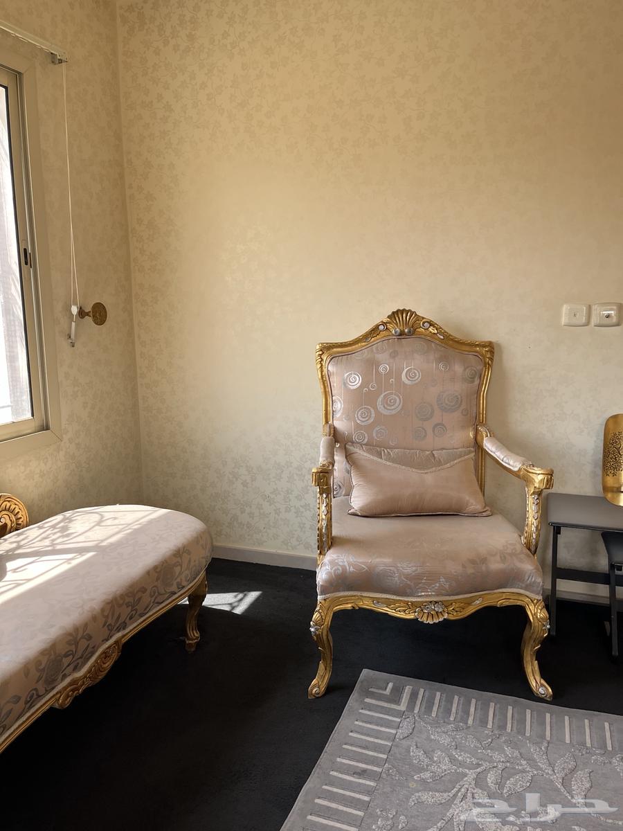 مجلس رجال متكامل للبيع بحالة جيدة64399105536385110