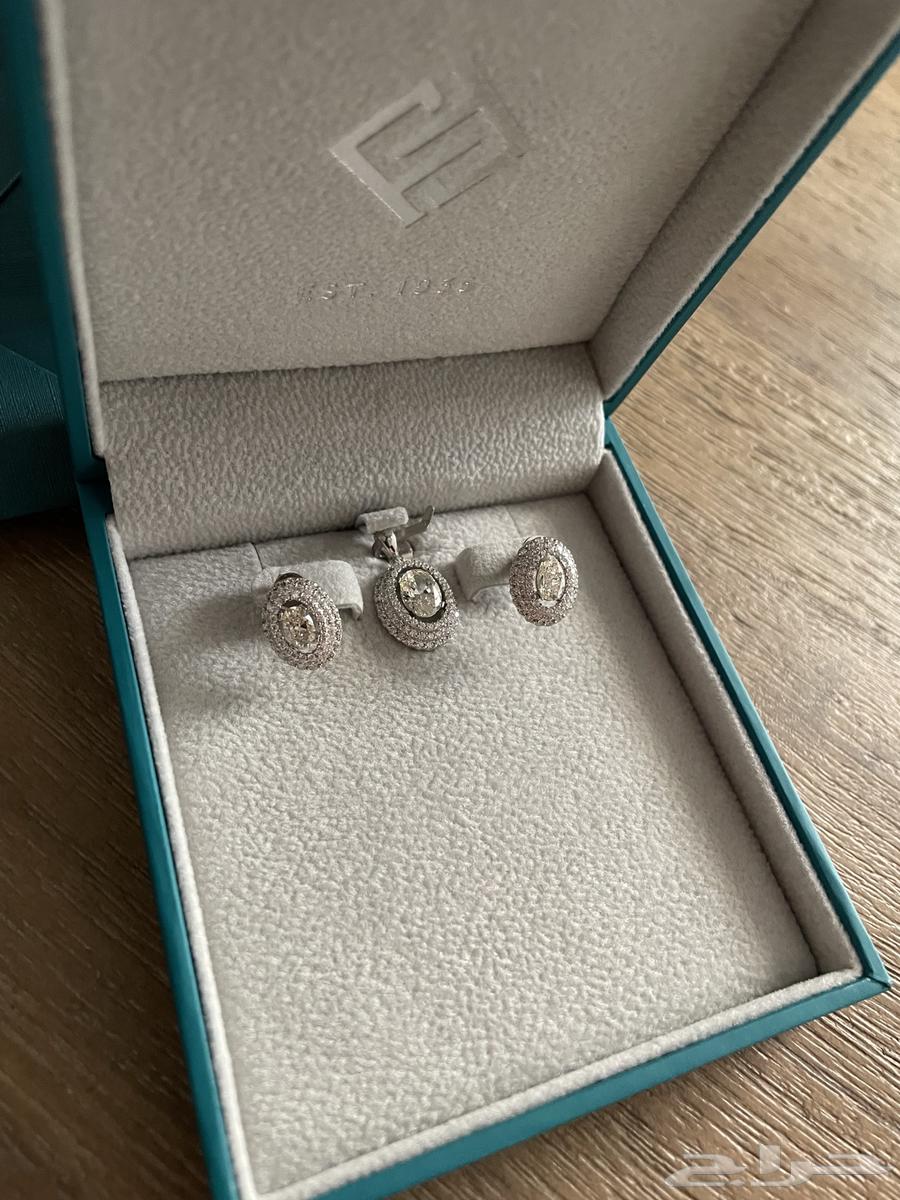 طقم فضة من فايندرا64395951151874111