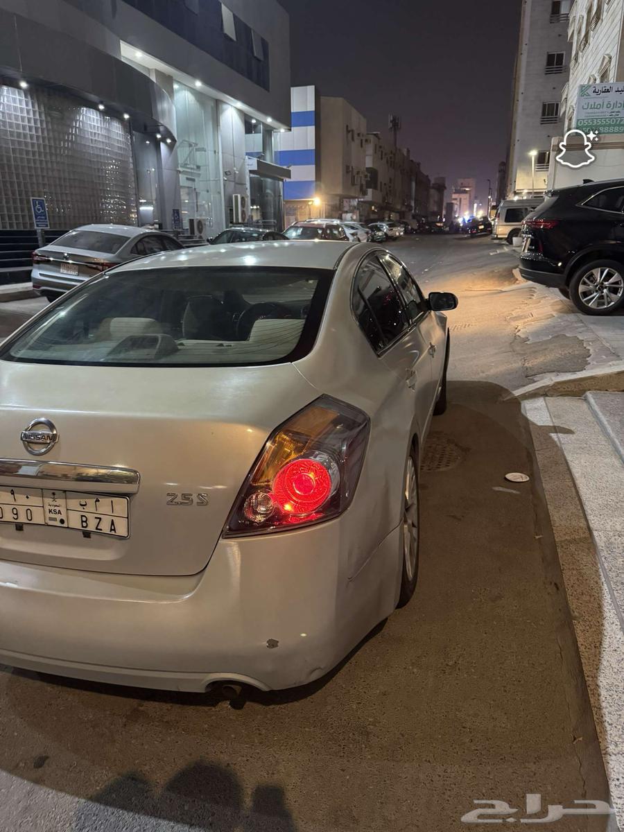 نيسان التيما موديل 2008 تحتاج الى بعض قطع الاستهلاكيه64552477189507113