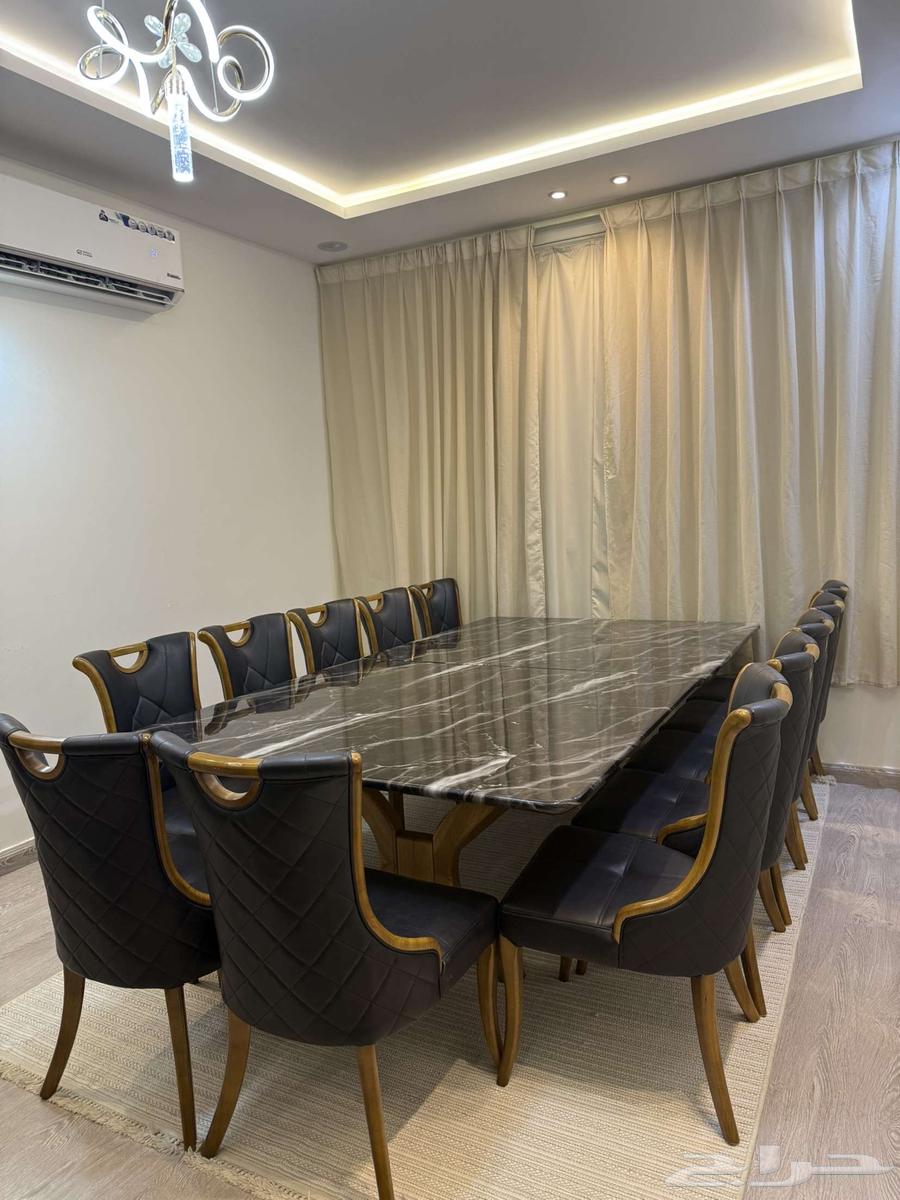 Dining table64400883054722111