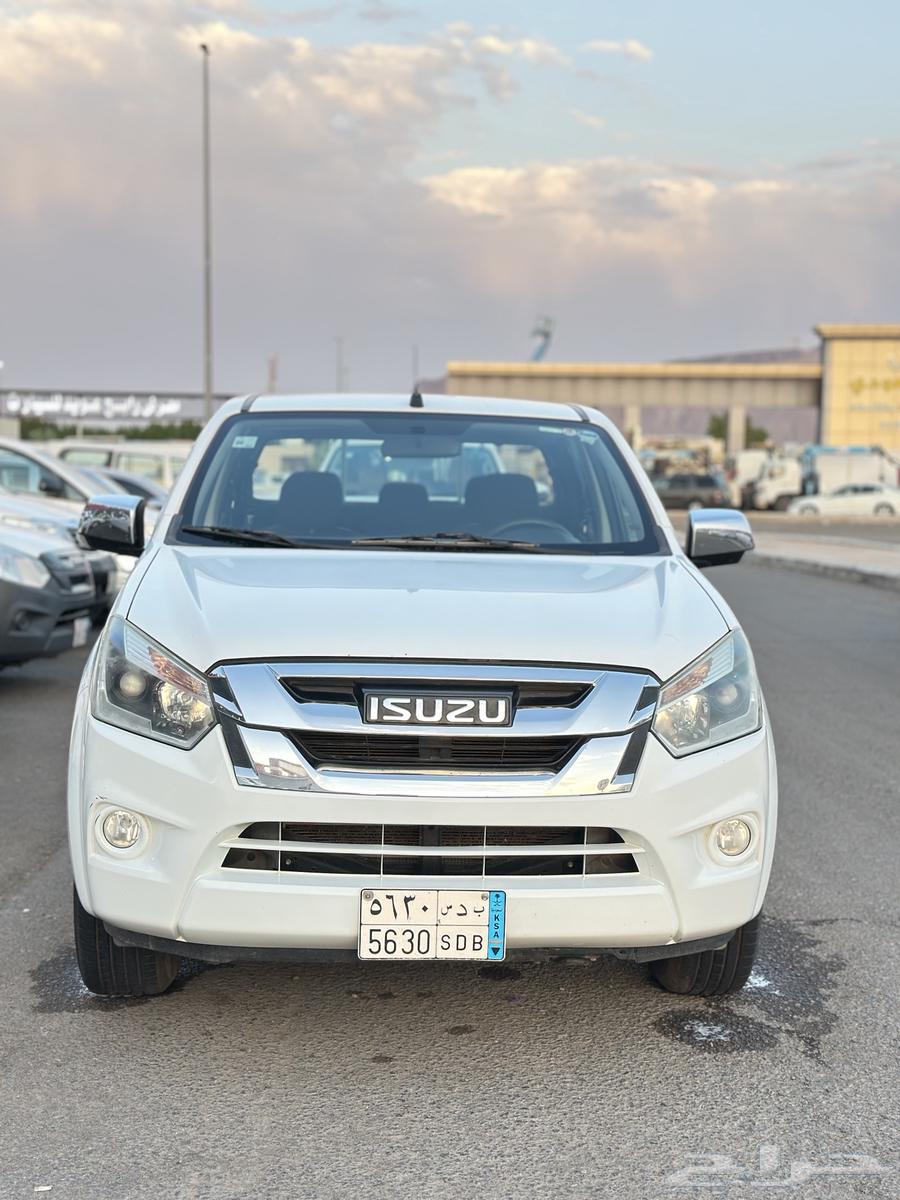 Isuzu D-Max LS Gmaratin Diesel 201664543888222722111