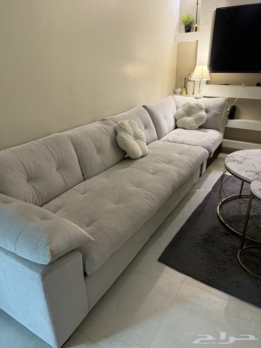 Living room set with serving tables and a dining table with 4 glass chairs64400384344962113