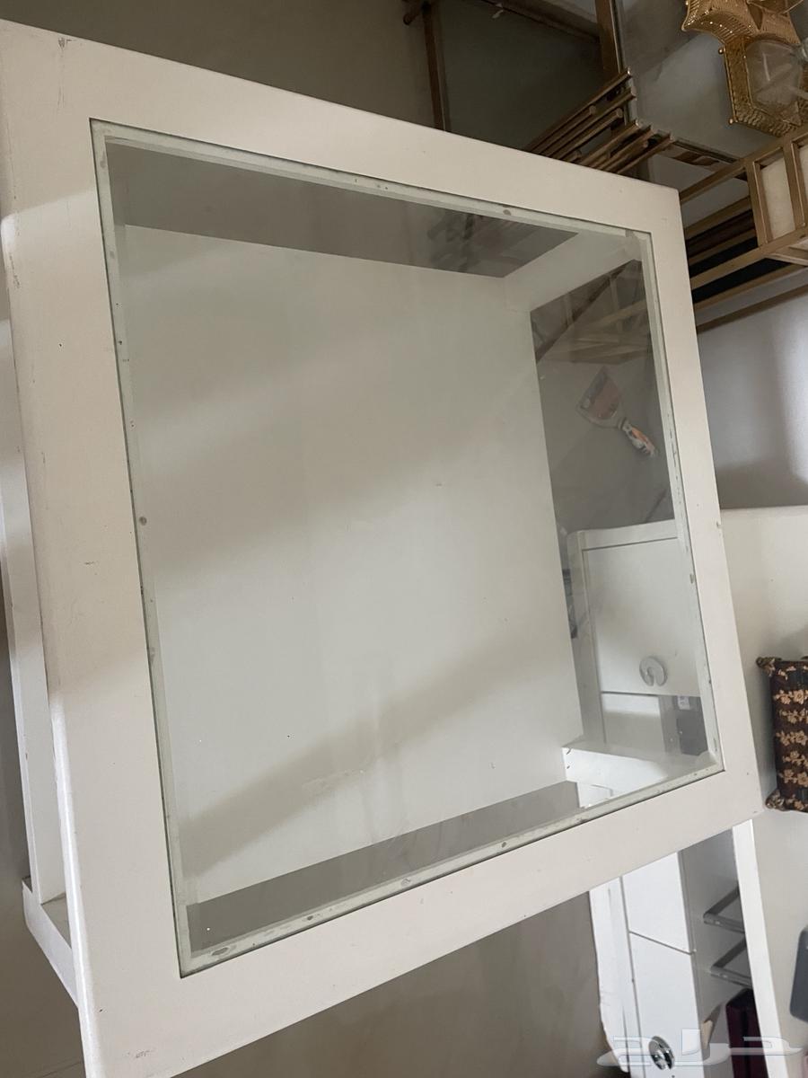 Table64398158833922113