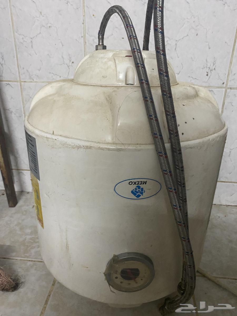 سخان مياه شغال نظيف64393942859778110