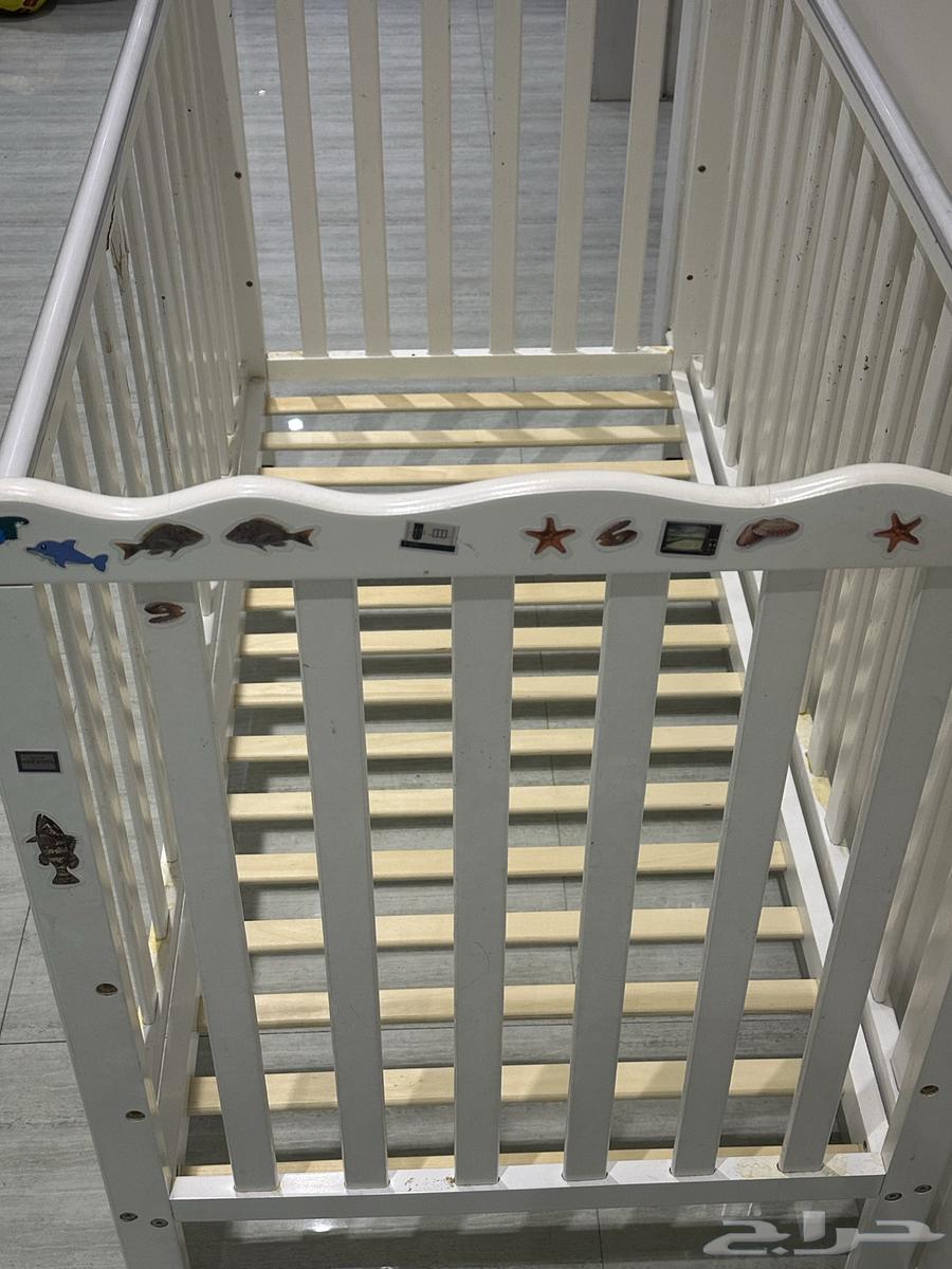 كرسي اطفال وسرير اطفال64397353568642113