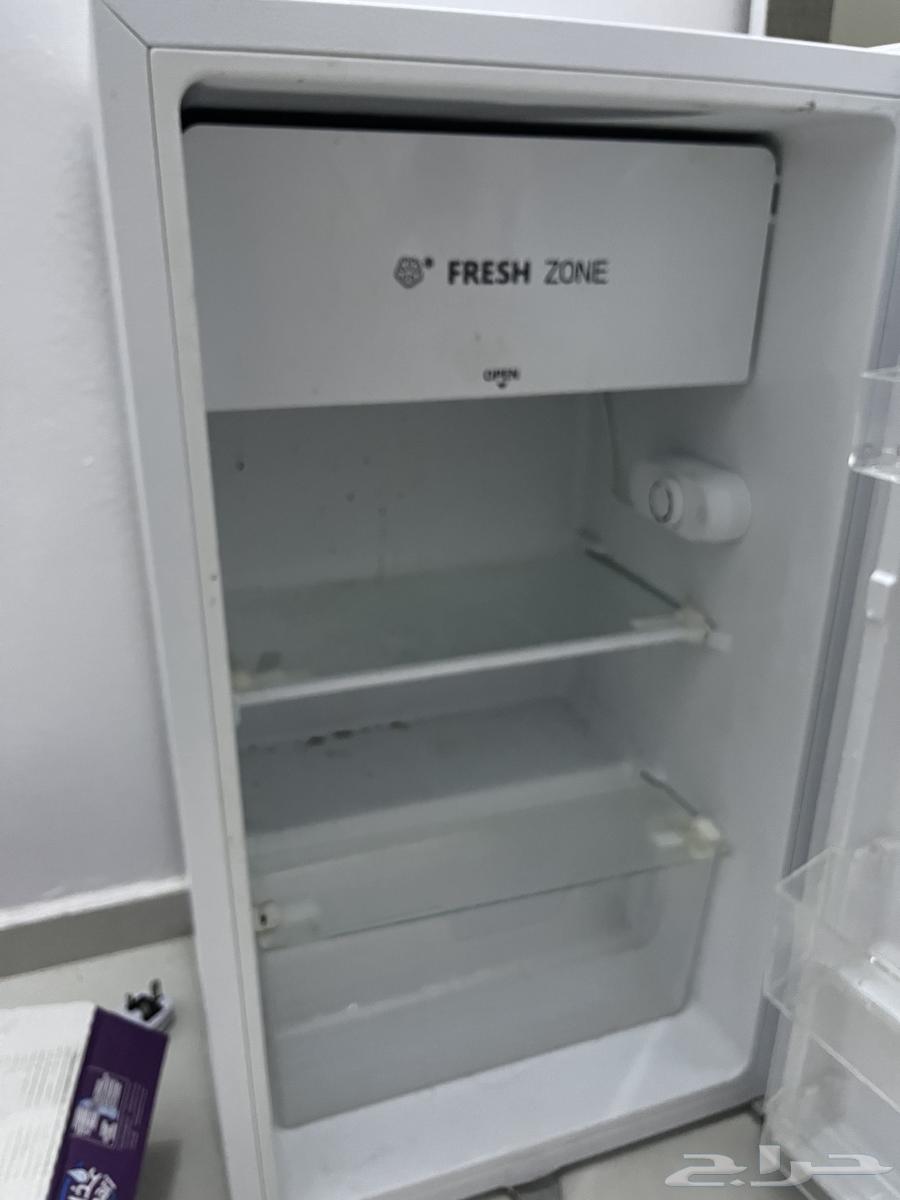 Refrigerator for sale, conditional64397658993793112