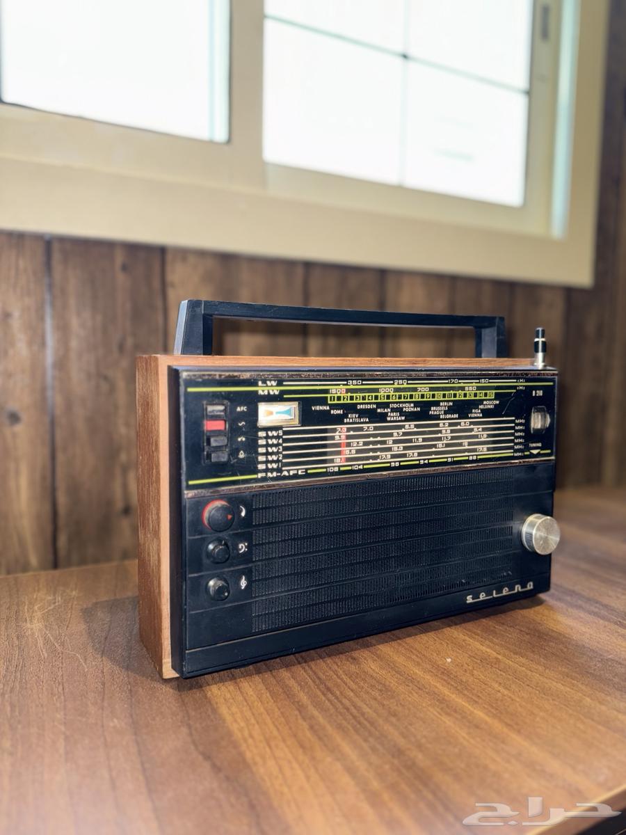 راديو سيلينا ( الروسي ) الإصدار النادر64394537220611111