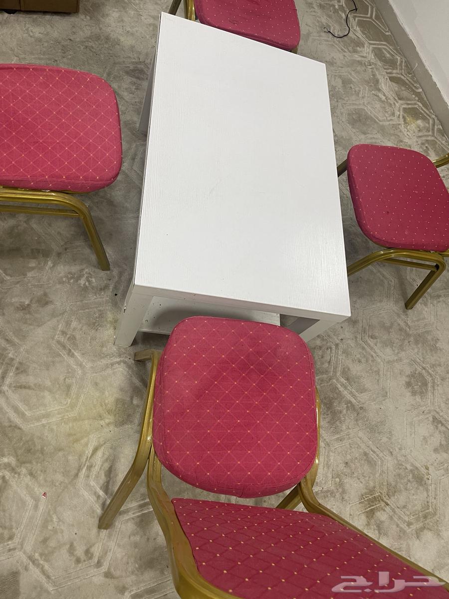 كراسي للبيع مع طاولة مجانا64399216443393112